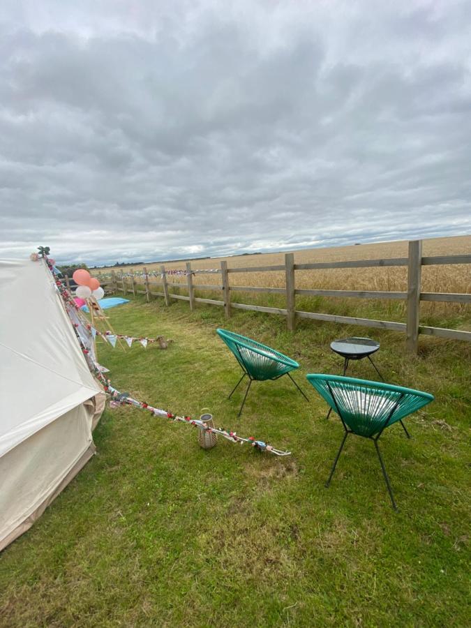 Country Bumpkins Luxury Glamping Hotel Wellingore Exterior photo
